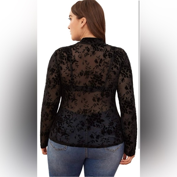 Floral mesh top - Picture 2 of 3